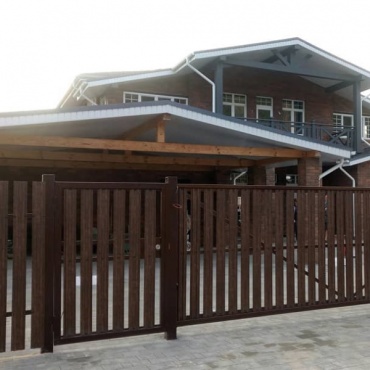 Ворота откатные на винтовых сваях из алюминиевого профиля 3250x2000
